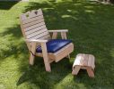 Cedar Royal Country Hearts Patio Chair & Footrest Set
