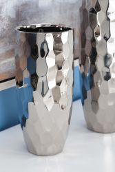 Chic ceramic vase with gloss finish, silver